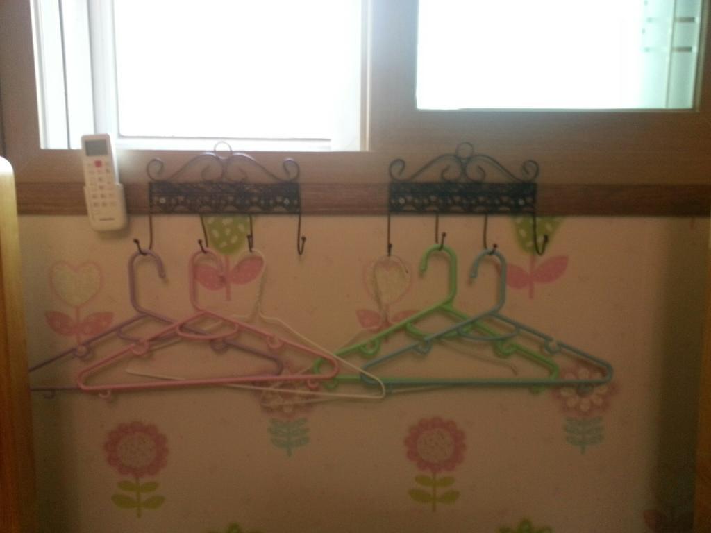 Gyeongju Friend Guesthouse Rum bild